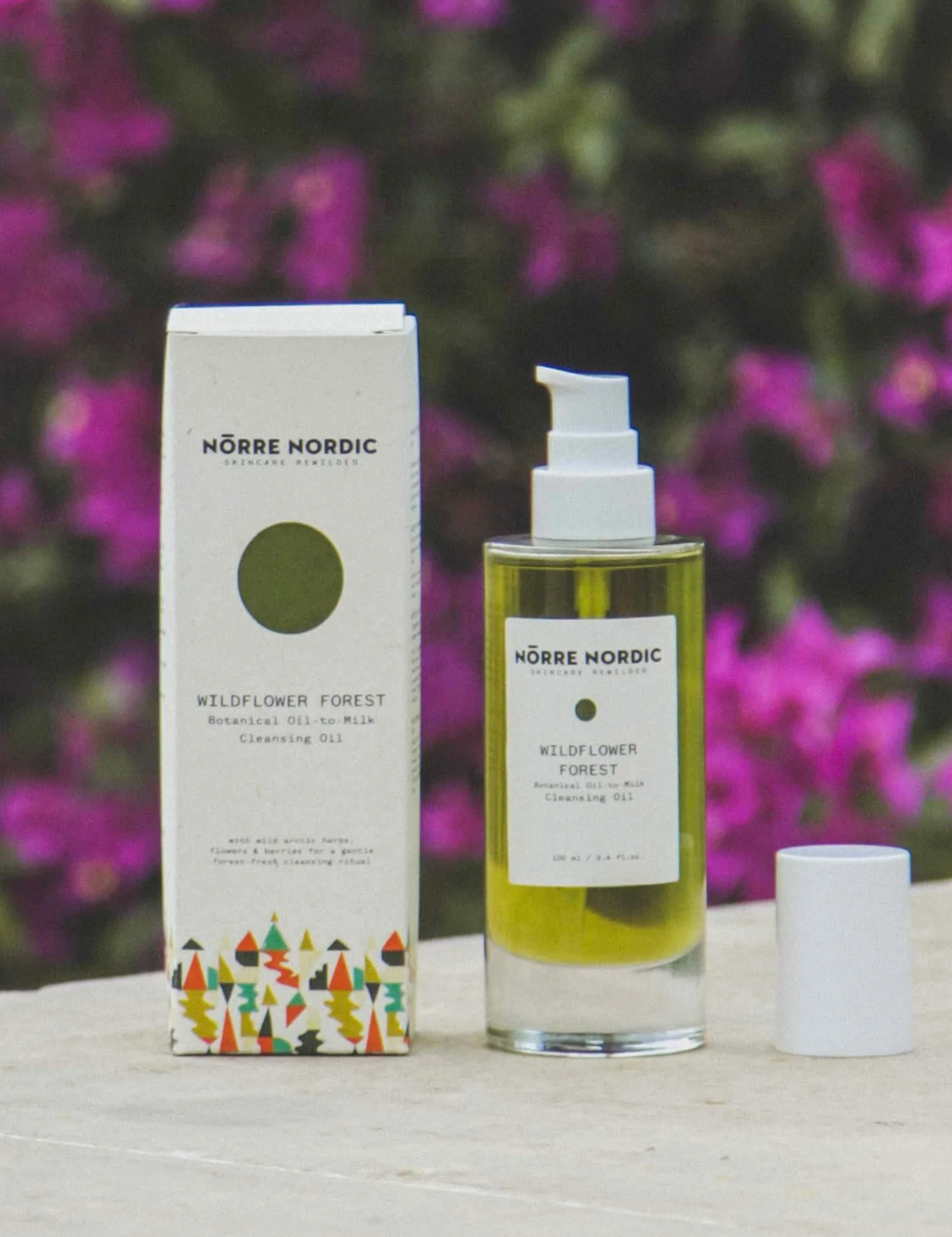 BOTANICAL OIL-TO-MILK CLEANSING OIL