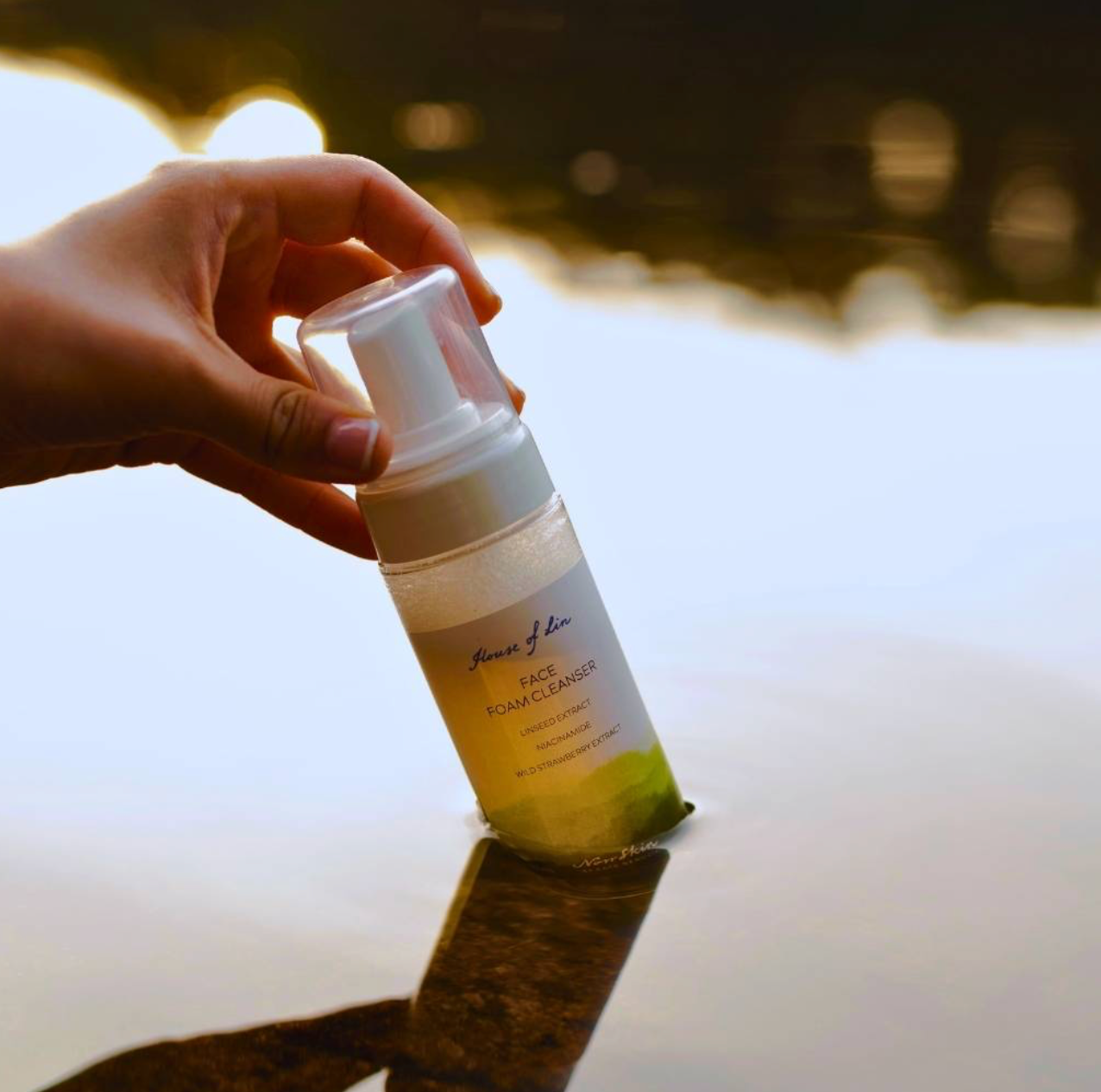 NATURAL CLEANSING FOAM