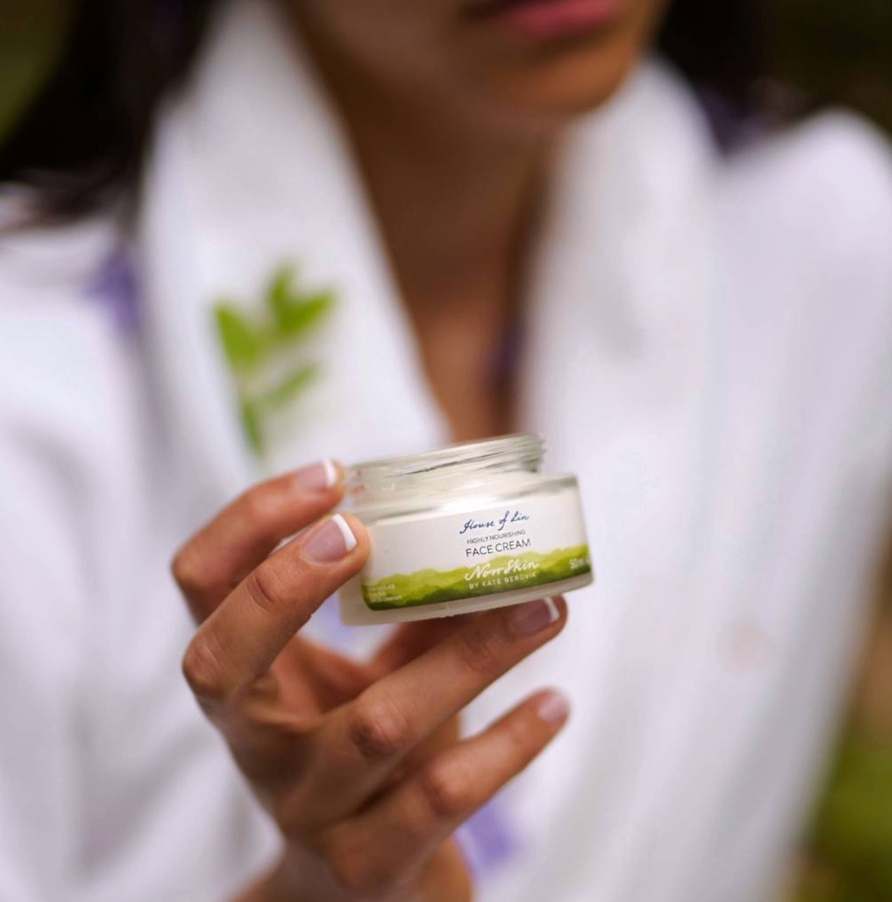 NATURAL HIGHLY NOURISHING FACE CREAM