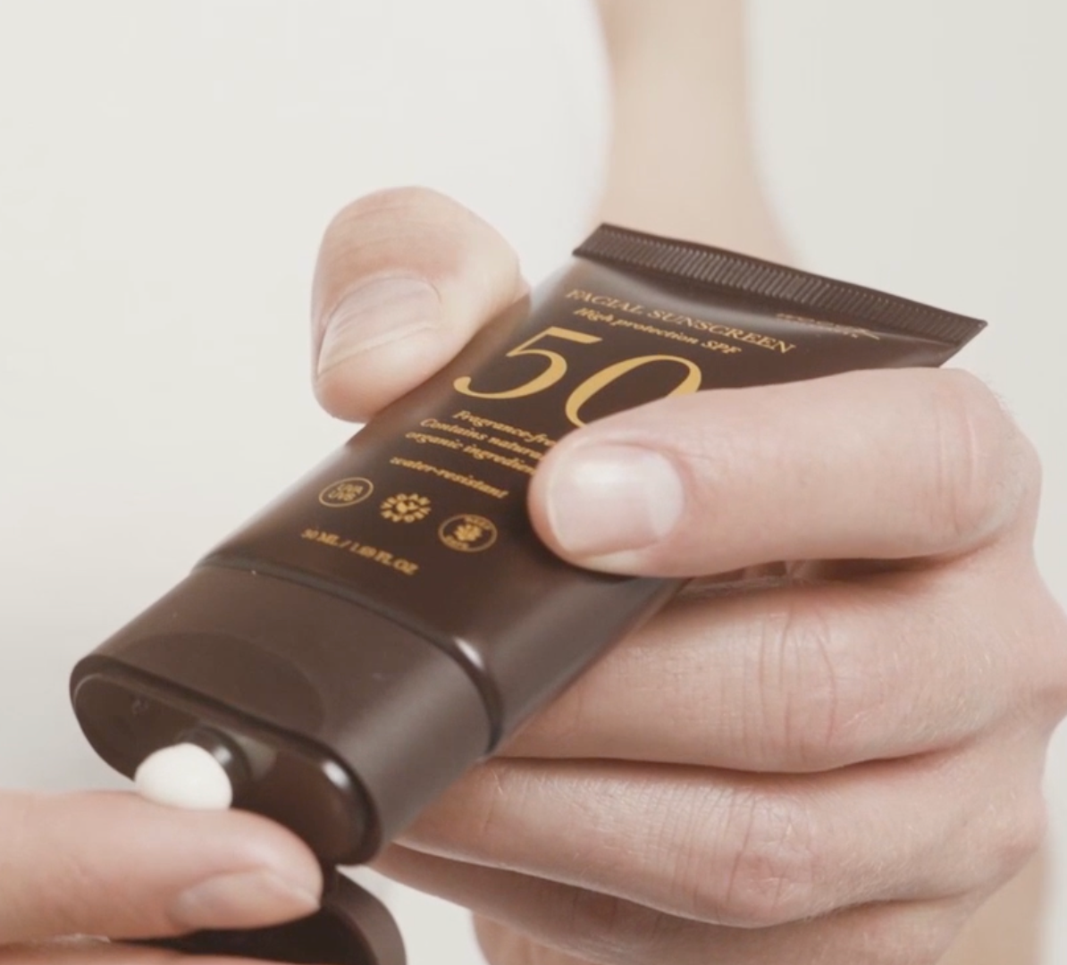 FACIAL SUNSCREEN SPF 50