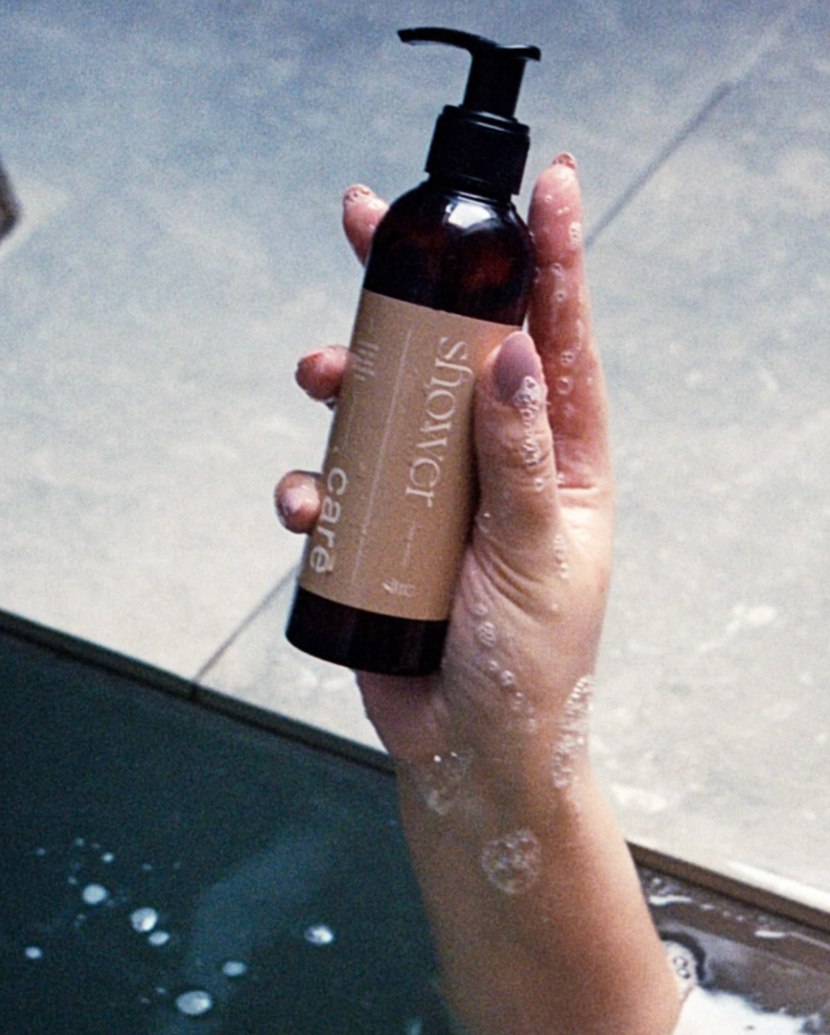 INTIMATE & BODY WASH